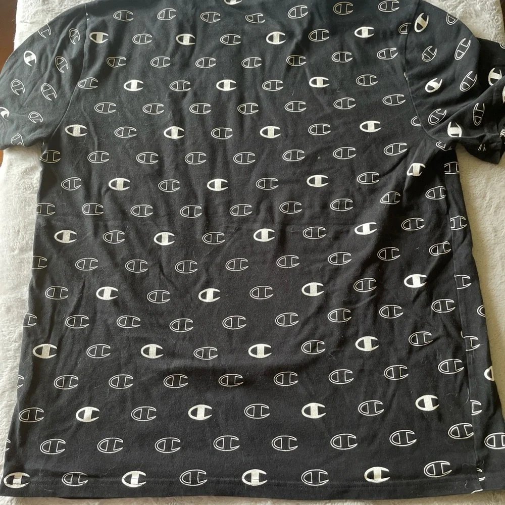 Champion Black Logo Men's T-Shirt Sz large - Picture 5 of 5